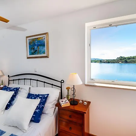 Golubinka Appartement Veli Rat